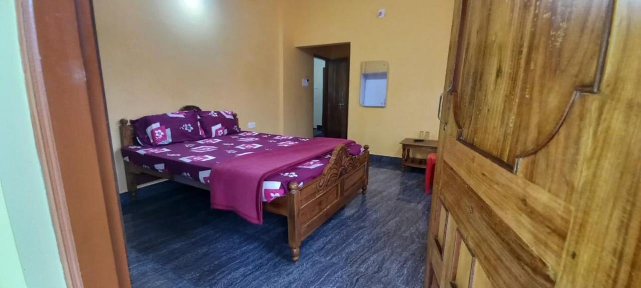 Goroomgo Neelachal Holiday Nibasa Puri Near Sea Beach Area - Perfect Location With Excellent Service Awarded Bagian luar foto